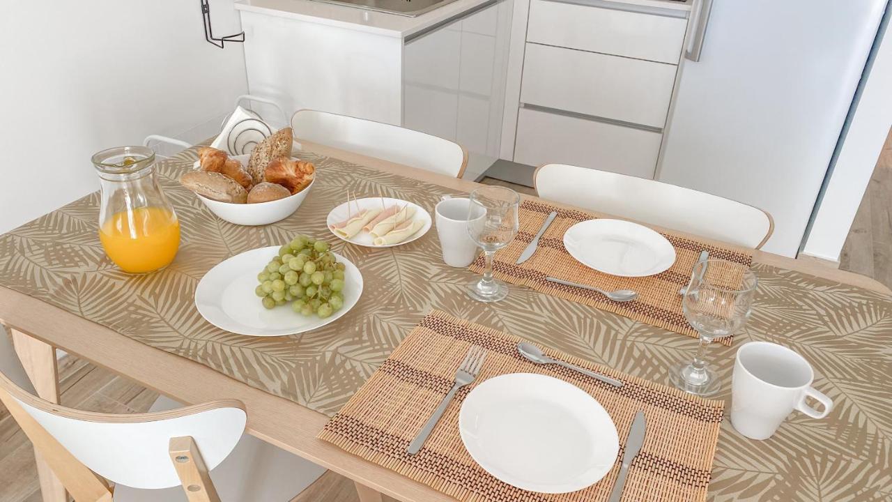 Magnifico Apartamento A 35M Da Praia - Apart. Isa อัลบูเฟรา ภายนอก รูปภาพ