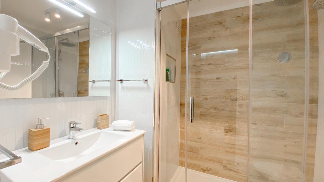 Magnifico Apartamento A 35M Da Praia - Apart. Isa อัลบูเฟรา ภายนอก รูปภาพ
