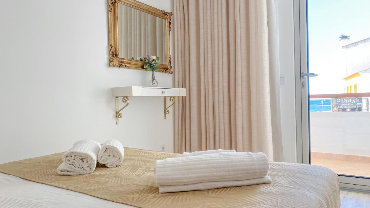 Magnifico Apartamento A 35M Da Praia - Apart. Isa อัลบูเฟรา ภายนอก รูปภาพ