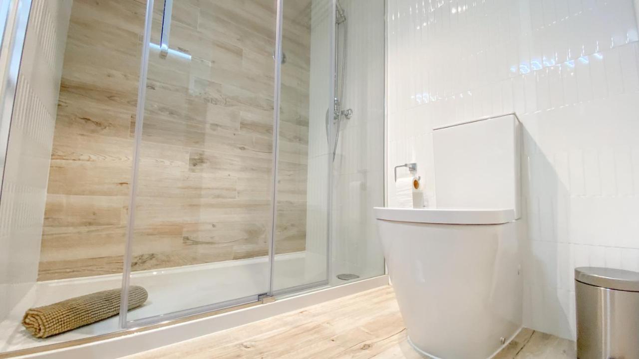 Magnifico Apartamento A 35M Da Praia - Apart. Isa อัลบูเฟรา ภายนอก รูปภาพ